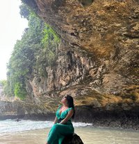 Trans Superstar Top and Bottom Bali - Acompañantes transexual in Bali