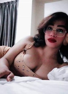Trans Superstar Top and Bottom Bali - Acompañantes transexual in Bali Photo 7 of 24