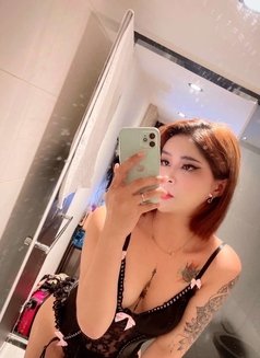 TRANS Versatile (Meet&Camshow) - Transsexual escort in Manila Photo 27 of 30