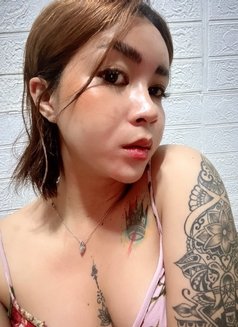 TRANS Versatile (Meet&Camshow) - Acompañantes transexual in Manila Photo 30 of 30