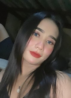 Transeksual Amelia - puta in Jakarta Photo 2 of 18