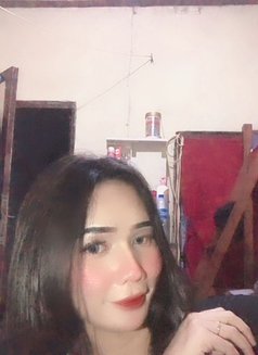 Transeksual Amelia - puta in Jakarta Photo 4 of 18