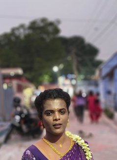 Transexual Chennai Madipakam - Transsexual escort in Chennai Photo 2 of 5
