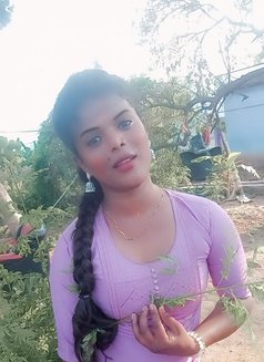 Transexual Chennai Pooja - Transsexual escort in Chennai Photo 2 of 4