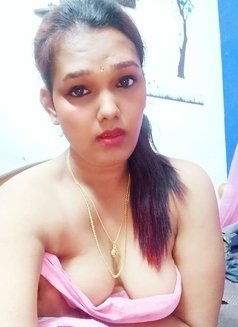 Transexual Chennai Vadapalni Mallu - Transsexual escort in Chennai Photo 1 of 8