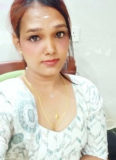 Transexual Chennai Vadapalni Mallu - Transsexual escort in Chennai Photo 7 of 8