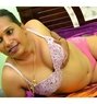 Transexual Erode Meenu Baby - Acompañantes transexual in Chennai Photo 1 of 4