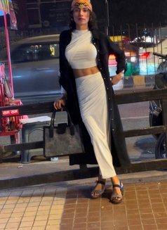 Transexual XXL - Transsexual companion in New Delhi Photo 4 of 4