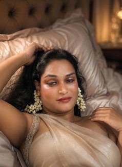 Transexual Priya Salem - Acompañantes transexual in Chennai Photo 1 of 6