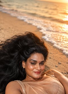 Transexual Priya Salem - Acompañantes transexual in Chennai Photo 2 of 6