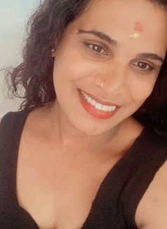 Transexual Salem Miakutty - Acompañantes transexual in Chennai Photo 2 of 5