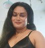 Transexual Salem Priyuu - Acompañantes transexual in Chennai Photo 1 of 6