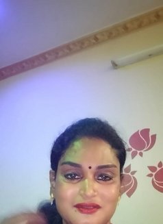 Transexual Salem Priyuu - Transsexual escort in Chennai Photo 5 of 6