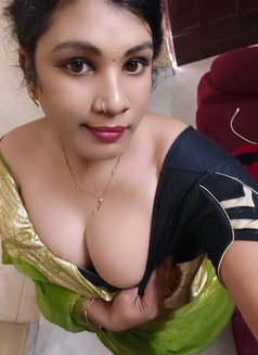 Transgender Naatukattai Fuck Me Da - Transsexual escort in Chennai Photo 7 of 10