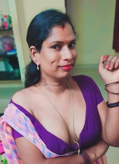 Transgender Naatukattai Fuck Me Mama Suc - Transsexual escort in Chennai Photo 2 of 6