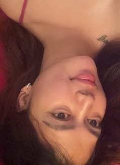 Transgender Tiara - Transsexual escort in Jakarta Photo 8 of 8