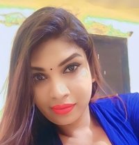 Transgirl Alisha Big Boobs and Pussy - Acompañantes transexual in Navi Mumbai