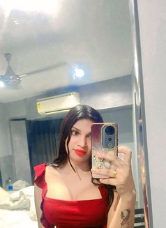 Transgirl Alisha(pussy) - Acompañantes transexual in Navi Mumbai Photo 1 of 4