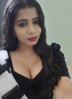 Transgirl Big Boobs + Pussy Fuk Me - Transsexual escort in Bangalore Photo 4 of 5