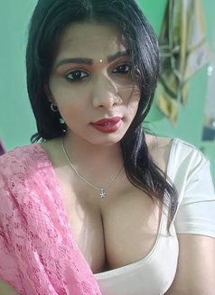 Transgirl Soft Boobs & Pussy Fuck Me - Acompañantes transexual in Bangalore Photo 8 of 9