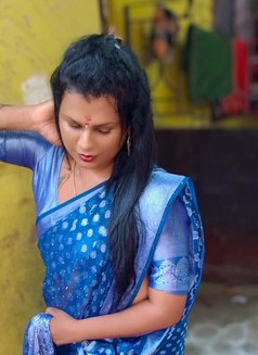 Transsexual Chennai Nishaaa - Acompañantes transexual in Chennai Photo 2 of 7