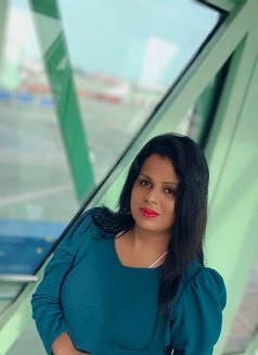 Transsexual Chennai Nishaaa - Acompañantes transexual in Chennai Photo 3 of 7