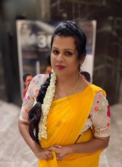 Transsexual Chennai Nishaaa - Acompañantes transexual in Chennai Photo 6 of 7