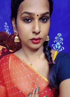 Transwomen hot milf at valasaravakam - Transsexual escort in Chennai Photo 5 of 6