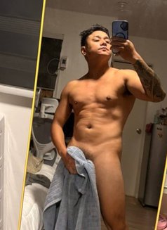 Travis - Male escort in Angeles City Photo 5 of 13