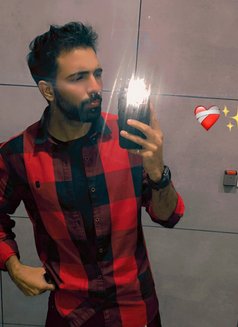 Aaryan - Male escort in Mumbai Photo 14 of 14