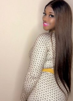 Treasure - escort in Guangzhou Photo 3 of 4