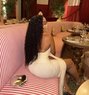 Treasure - masseuse in Abidjan Photo 2 of 4