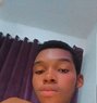 Treasure 🧞♂️ - Male escort in Muscat Photo 5 of 7