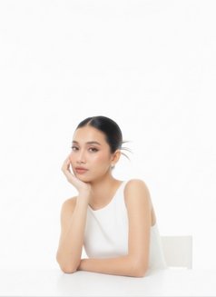 Trena - Acompañantes transexual in Makati City Photo 4 of 7