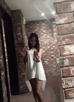 Trexy - adult performer in Dubai Photo 2 of 2