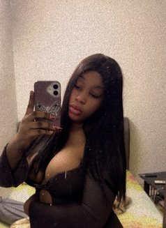 Tricia - escort in Kuala Lumpur Photo 1 of 4