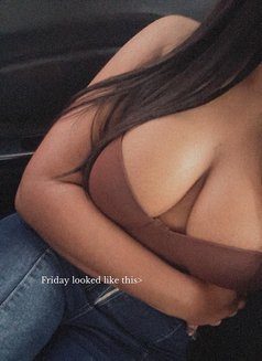 Tricia - escort in Kuala Lumpur Photo 3 of 4