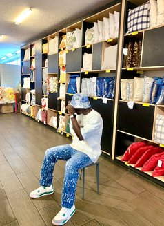 Tricky - Acompañantes masculino in Dubai Photo 3 of 3