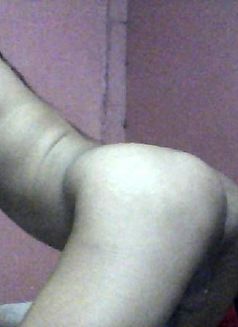 Trina - Transsexual escort in Makati City Photo 3 of 8