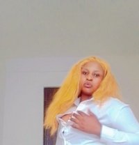 Denise,GE,Bdsm, squirting, golden shower - puta in Pune