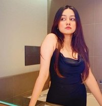 Tring to Anaika Bio Taj escorts - escort in Navi Mumbai Photo 1 of 2