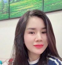 Trinh - escort in Abu Dhabi Photo 1 of 4