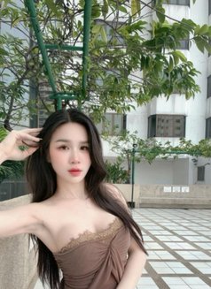 Trinh sukhumvit - escort in Bangkok Photo 5 of 6