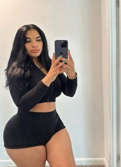 TRINITY, CURVY QUEEN - escort in Ahmedabad Photo 3 of 4