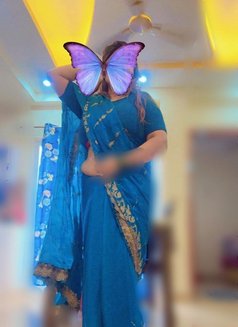 Tripti Cam and Real Meet Delhi Noida - puta in Noida Photo 3 of 7
