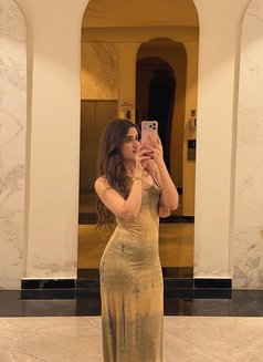 Tripti - escort in Kochi Photo 1 of 4