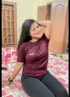 Tripti - escort in Navi Mumbai Photo 1 of 2