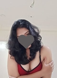 TRIPTI - escort in Noida Photo 7 of 8