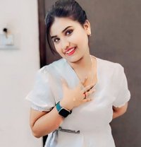 Tripti - escort in Chennai