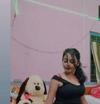 Tripti - escort in Thiruvananthapuram